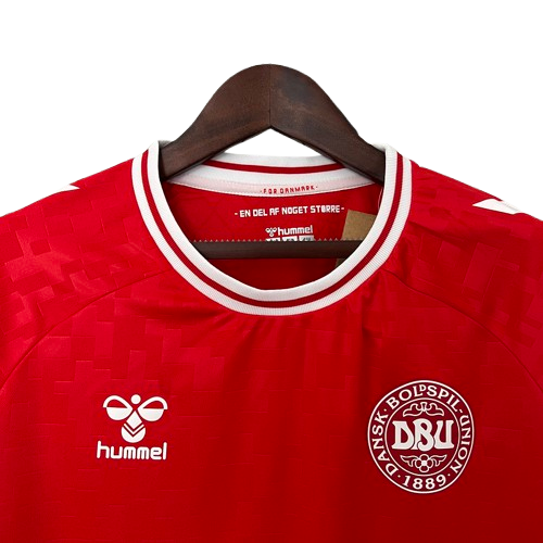 Denmark home 24/25